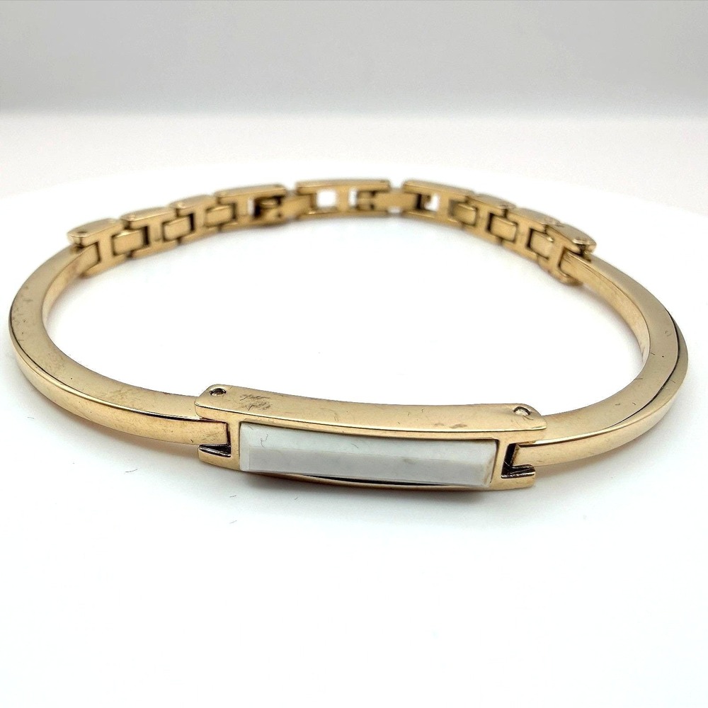 Vintage 80s‎ Gold Tone Textured Spiral Knot Hinged Bangle Bracelet Boho Jewelry